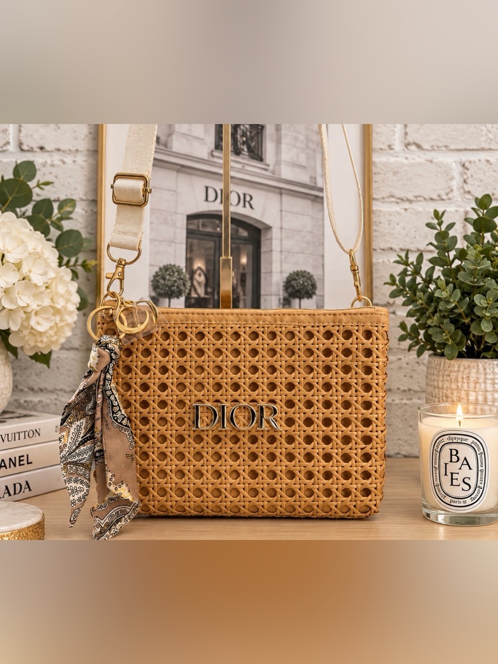 Dior Woven Beauty/Cosmetic Bag GWP item